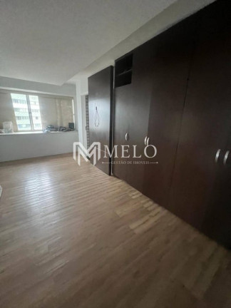 Imagem Apartamento com 3 Quartos à Venda, 340 m² em Espinheiro - Recife