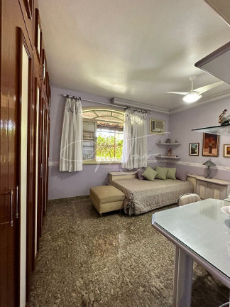 Imagem Casa com 7 Quartos à Venda, 539 m² em Jacaraípe - Serra Imagem Casa com 7 Quartos à Venda, 539 m² em Jacaraípe - Serra