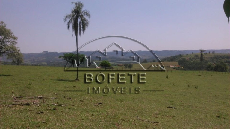 Imagem Imóvel com 2 Quartos à Venda, 20.000 m² em Rural - Bofete Imagem Imóvel com 2 Quartos à Venda, 20.000 m² em Rural - Bofete