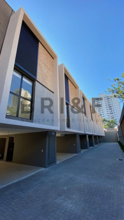 Imagem Casa com 2 Quartos à Venda ou Locação, 134 m² em Brooklin - São Paulo Imagem Casa com 2 Quartos à Venda ou Locação, 134 m² em Brooklin - São Paulo