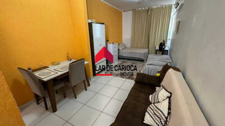 Imagem Apartamento com 1 Quarto à Venda, 35 m² em Copacabana - Rio De Janeiro Imagem Apartamento com 1 Quarto à Venda, 35 m² em Copacabana - Rio De Janeiro