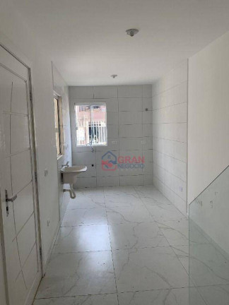 Imagem Sobrado com 2 Quartos à Venda, 59 m² em Tatuquara - Curitiba Imagem Sobrado com 2 Quartos à Venda, 59 m² em Tatuquara - Curitiba
