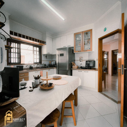 Imagem Casa com 4 Quartos à Venda, 250 m² em Loteamento Residencial Colina Do Belém - Taubaté Imagem Casa com 4 Quartos à Venda, 250 m² em Loteamento Residencial Colina Do Belém - Taubaté