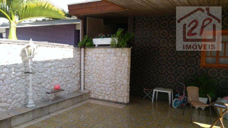 Sobrado com 6 Quartos à Venda, 350 m² em Jardim Satélite - São José Dos Campos