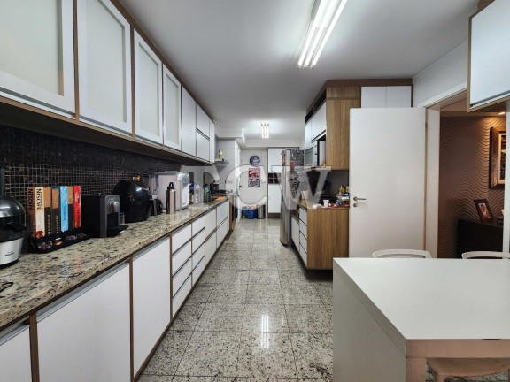Imagem Apartamento com 3 Quartos à Venda, 193 m² em Aclimação - São Paulo Imagem Apartamento com 3 Quartos à Venda, 193 m² em Aclimação - São Paulo