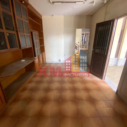 Imagem Casa com 4 Quartos à Venda, 270 m² em Centro - Mossoró Imagem Casa com 4 Quartos à Venda, 270 m² em Centro - Mossoró