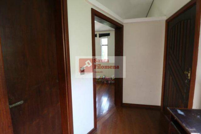 Imagem Casa com 4 Quartos à Venda, 300 m² em Jardim Santo Antônio - Santo André Imagem Casa com 4 Quartos à Venda, 300 m² em Jardim Santo Antônio - Santo André