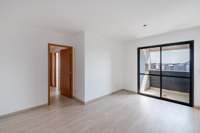 Imagem Imóvel com 3 Quartos à Venda,  em Cabral - Curitiba