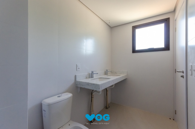 Imagem Imóvel com 3 Quartos à Venda, 205 m² em Três Figueiras - Porto Alegre