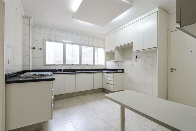 Imagem Apartamento com 3 Quartos à Venda, 161 m² em Moema - São Paulo Imagem Apartamento com 3 Quartos à Venda, 161 m² em Moema - São Paulo
