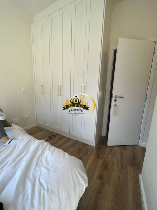 Imagem Casa de Condomínio com 3 Quartos à Venda, 220 m² em Tamboré - Santana De Parnaíba