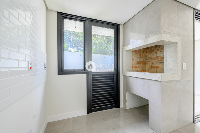 Imagem Casa com 3 Quartos à Venda, 291 m² Imagem Casa com 3 Quartos à Venda, 291 m²