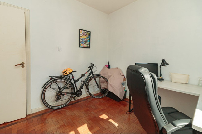 Imagem Imóvel com 2 Quartos à Venda, 63 m² em Santa Cecília - Porto Alegre Imagem Imóvel com 2 Quartos à Venda, 63 m² em Santa Cecília - Porto Alegre