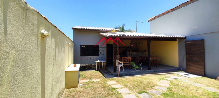 Imagem Casa com 3 Quartos à Venda, 240 m² em Praia De Itaipuacu (itaipuacu) - Maricá Imagem Casa com 3 Quartos à Venda, 240 m² em Praia De Itaipuacu (itaipuacu) - Maricá