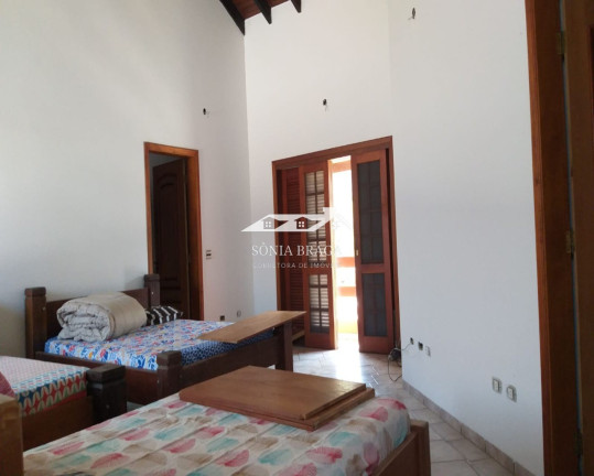Imagem Casa com 6 Quartos à Venda, 270 m² em Boracéia - Bertioga Imagem Casa com 6 Quartos à Venda, 270 m² em Boracéia - Bertioga