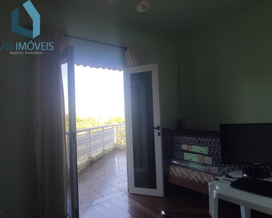 Imagem Casa com 4 Quartos à Venda, 250 m² em Barreira - Saquarema Imagem Casa com 4 Quartos à Venda, 250 m² em Barreira - Saquarema