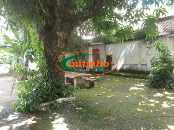Imagem Casa com 5 Quartos à Venda, 1.270 m² em Grajaú - Rio De Janeiro Imagem Casa com 5 Quartos à Venda, 1.270 m² em Grajaú - Rio De Janeiro