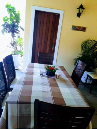 Imagem Casa com 4 Quartos à Venda, 300 m² em Vilas Do Atlântico - Lauro De Freitas Imagem Casa com 4 Quartos à Venda, 300 m² em Vilas Do Atlântico - Lauro De Freitas
