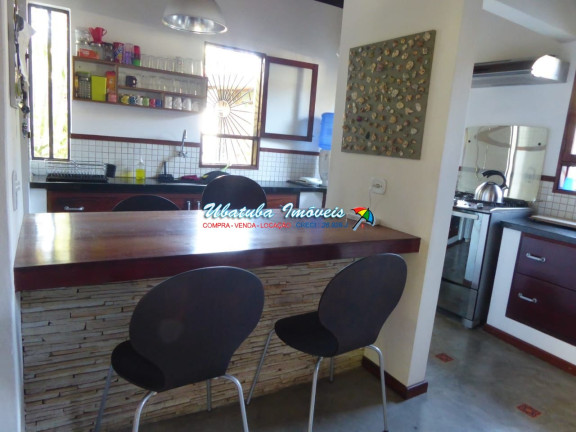 Imagem Casa com 4 Quartos à Venda, 182 m² em Perequê Mirim - Ubatuba