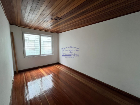 Imagem Imóvel com 3 Quartos à Venda, 68 m² em Camaquã - Porto Alegre Imagem Imóvel com 3 Quartos à Venda, 68 m² em Camaquã - Porto Alegre