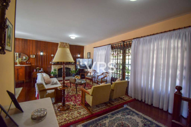 Imagem Casa com 6 Quartos à Venda, 700 m² em Tijuca - Teresópolis Imagem Casa com 6 Quartos à Venda, 700 m² em Tijuca - Teresópolis