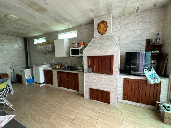 Imagem Casa com 3 Quartos à Venda, 175 m² em Ponte Do Imaruim - Palhoça