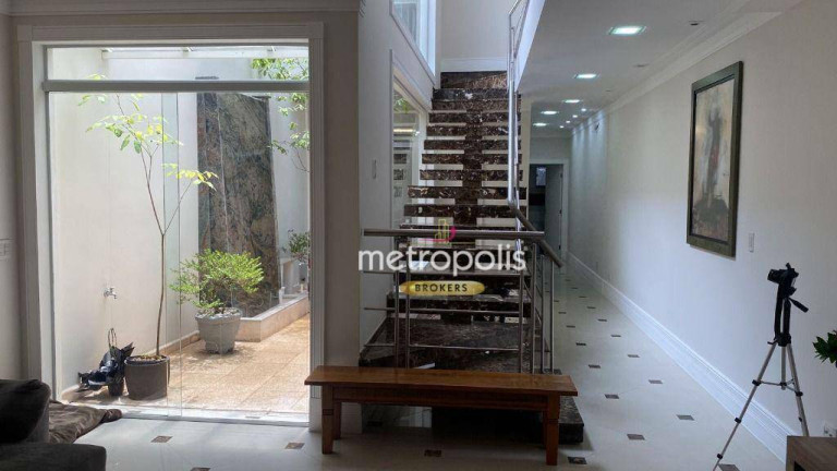Imagem Sobrado com 3 Quartos à Venda, 242 m² em Olímpico - São Caetano Do Sul Imagem Sobrado com 3 Quartos à Venda, 242 m² em Olímpico - São Caetano Do Sul