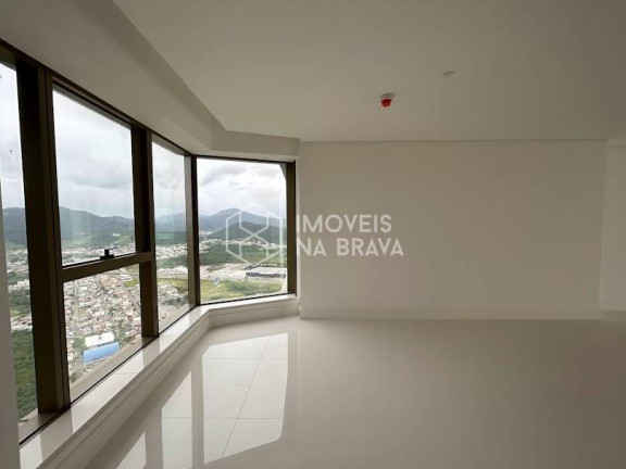 Imagem Apartamento com 4 Quartos para Alugar, 257 m² em Centro - Balneário Camboriú
