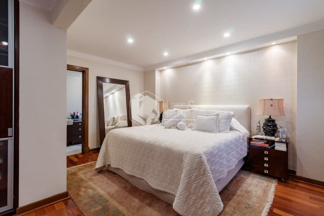 Apartamento com 4 Quartos à Venda, 250 m² em Vila Andrade - São Paulo