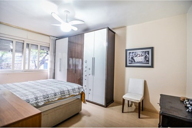 Imagem Imóvel com 3 Quartos à Venda, 115 m² em Independência - Porto Alegre Imagem Imóvel com 3 Quartos à Venda, 115 m² em Independência - Porto Alegre