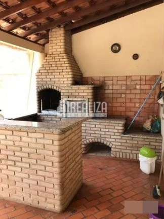 Imagem Casa com 4 Quartos à Venda, 900 m² em Jardim São Bento - Uberaba Imagem Casa com 4 Quartos à Venda, 900 m² em Jardim São Bento - Uberaba