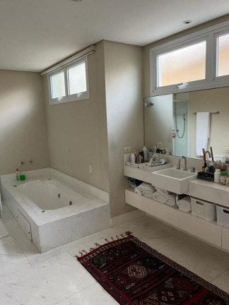 Imagem Casa com 4 Quartos à Venda, 500 m² em Alphaville - Barueri Imagem Casa com 4 Quartos à Venda, 500 m² em Alphaville - Barueri