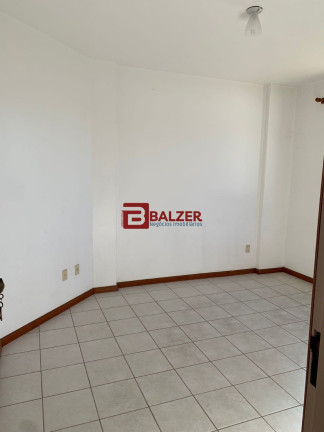 Imagem Apartamento com 2 Quartos à Venda, 126 m² em Centro - Florianópolis Imagem Apartamento com 2 Quartos à Venda, 126 m² em Centro - Florianópolis