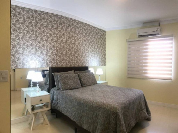 Imagem Casa com 3 Quartos à Venda, 160 m² em Parque Da Matriz - Cachoeirinha