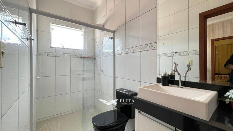 Imagem Sobrado com 3 Quartos à Venda, 150 m² em Los Angeles - Barra Velha Imagem Sobrado com 3 Quartos à Venda, 150 m² em Los Angeles - Barra Velha