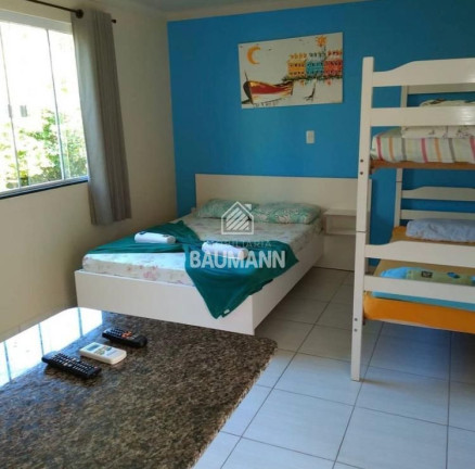 Imagem Imóvel com 15 Quartos à Venda, 671 m² em Centro - Bombinhas Imagem Imóvel com 15 Quartos à Venda, 671 m² em Centro - Bombinhas