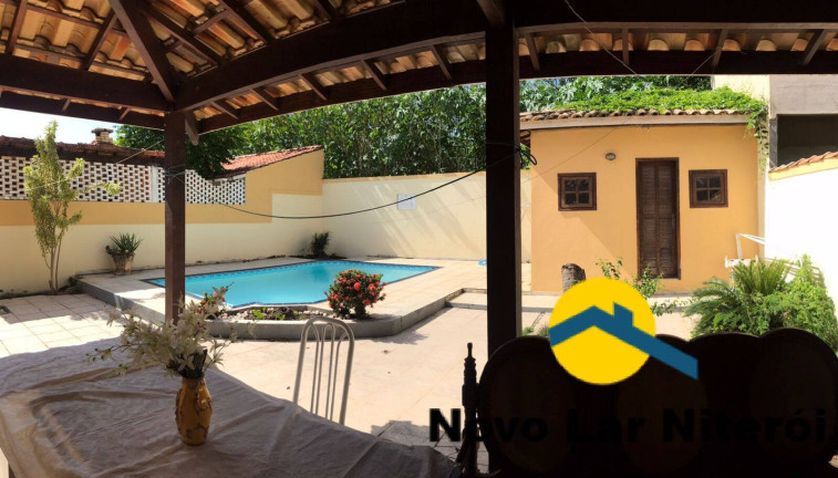 Imagem Casa com 4 Quartos à Venda, 200 m² em Piratininga - Niterói Imagem Casa com 4 Quartos à Venda, 200 m² em Piratininga - Niterói
