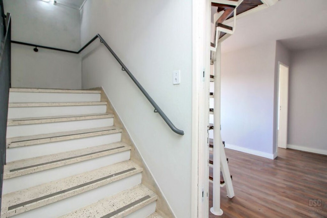 Imagem Imóvel com 2 Quartos à Venda, 79 m² em Cristal - Porto Alegre Imagem Imóvel com 2 Quartos à Venda, 79 m² em Cristal - Porto Alegre