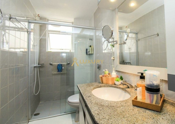 Imagem Imóvel com 4 Quartos à Venda, 210 m² em Buritis - Belo Horizonte Imagem Imóvel com 4 Quartos à Venda, 210 m² em Buritis - Belo Horizonte