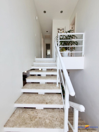 Imagem Casa com 4 Quartos à Venda, 184 m² em Jardim Europa - Teresópolis