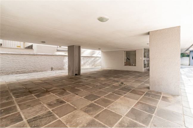 Imagem Apartamento com 2 Quartos à Venda, 77 m² em Higienópolis - Porto Alegre Imagem Apartamento com 2 Quartos à Venda, 77 m² em Higienópolis - Porto Alegre