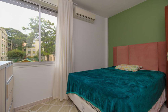 Imagem Apartamento com 2 Quartos à Venda, 50 m² em Vila Nova - Porto Alegre