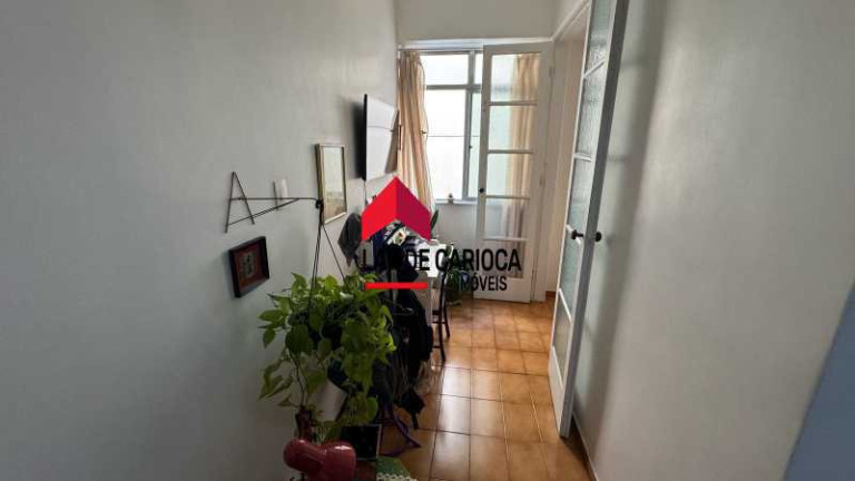 Imagem Apartamento com 1 Quarto à Venda, 52 m² em Leme - Rio De Janeiro Imagem Apartamento com 1 Quarto à Venda, 52 m² em Leme - Rio De Janeiro