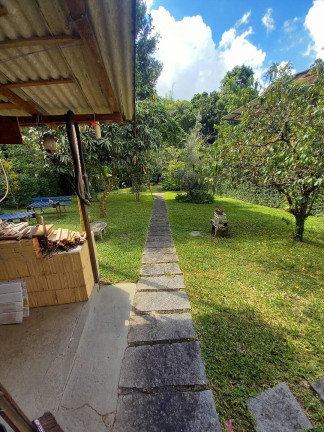 Imagem Casa com 3 Quartos à Venda, 900 m² em Conego - Nova Friburgo Imagem Casa com 3 Quartos à Venda, 900 m² em Conego - Nova Friburgo