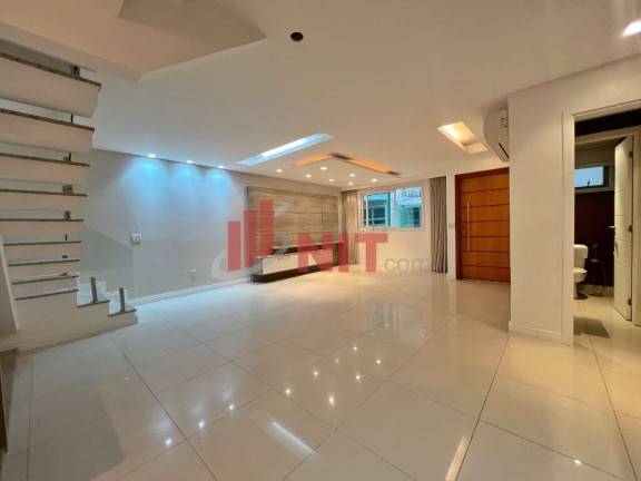 Imagem Casa de Condomínio com 4 Quartos à Venda, 240 m² em São Francisco - Niterói