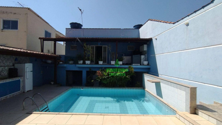 Imagem Casa com 3 Quartos à Venda, 339 m² em Sete Pontes - São Gonçalo Imagem Casa com 3 Quartos à Venda, 339 m² em Sete Pontes - São Gonçalo