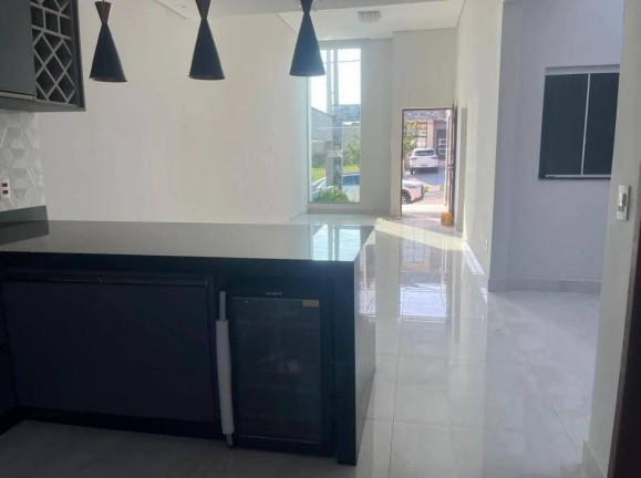 Imagem Casa à Venda, em Horto Florestal - Sorocaba Imagem Casa à Venda, em Horto Florestal - Sorocaba