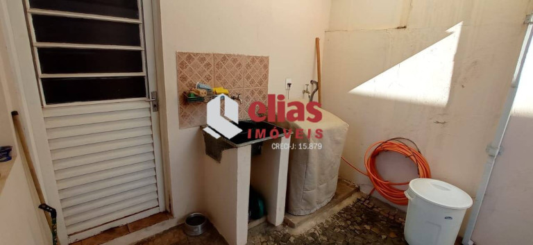 Imagem Casa com 3 Quartos à Venda, 308 m² em Vila Souto - Bauru