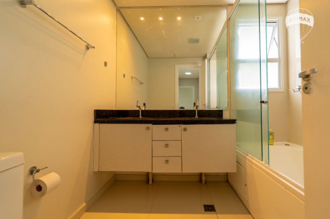 Imagem Imóvel com 4 Quartos à Venda, 171 m² em Aleixo - Manaus Imagem Imóvel com 4 Quartos à Venda, 171 m² em Aleixo - Manaus