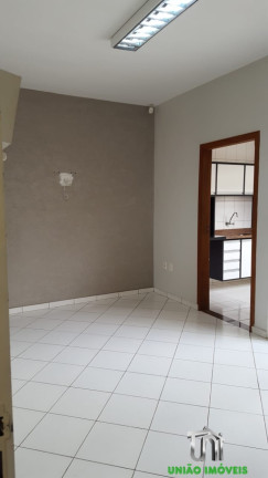 Imagem Casa com 3 Quartos para Alugar, 65 m² em Santa Luzia - Bragança Paulista Imagem Casa com 3 Quartos para Alugar, 65 m² em Santa Luzia - Bragança Paulista